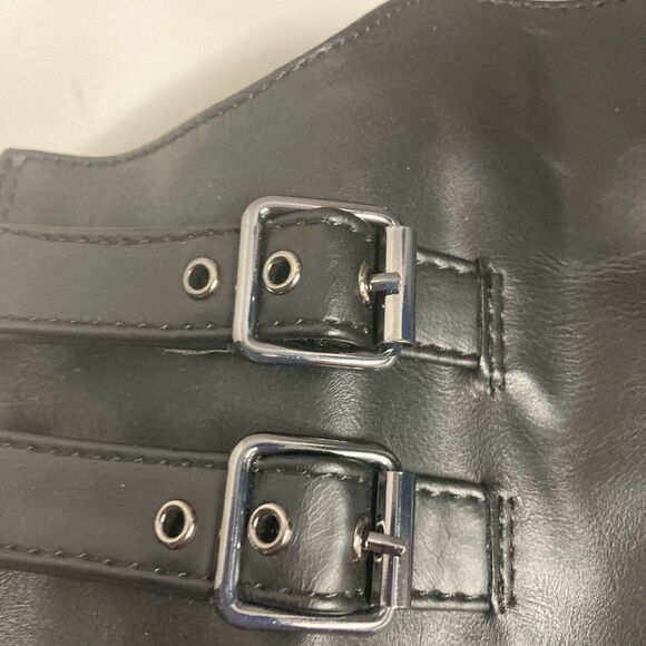 JG Women’s Riding Boots, Black,Sz 7.5, fur on inside, Inside zipper,buckle - Picture 3 of 13